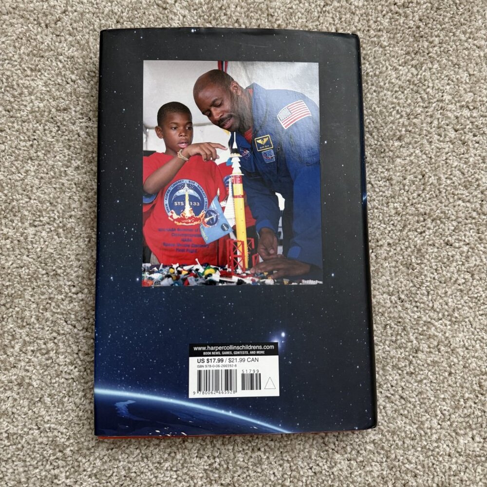 Chasing Space: An Astronaut's Story of Grit, Grace, and Second Chances -- Leland - Picture 2 of 6